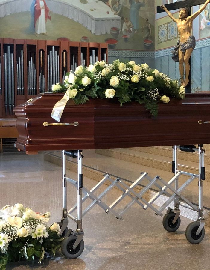 «Ciao Olga, la luce che brillava nei tuoi occhi per i ragazzi e il loro futuro continuerà a illuminarci»