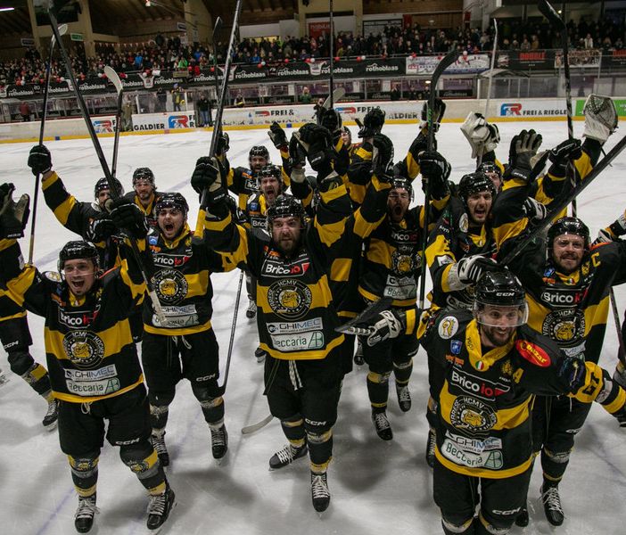 Tra Mastini e pubblico esistono un idem sentire e un legame indissolubili: domani tutta Varese va a caccia di un'impresa storica (Photosport & More) Tra Mastini e pubblico esistono un idem sentire e un legame indissolubili: domani tutta Varese va a caccia di un'impresa storica (Photosport & More)
