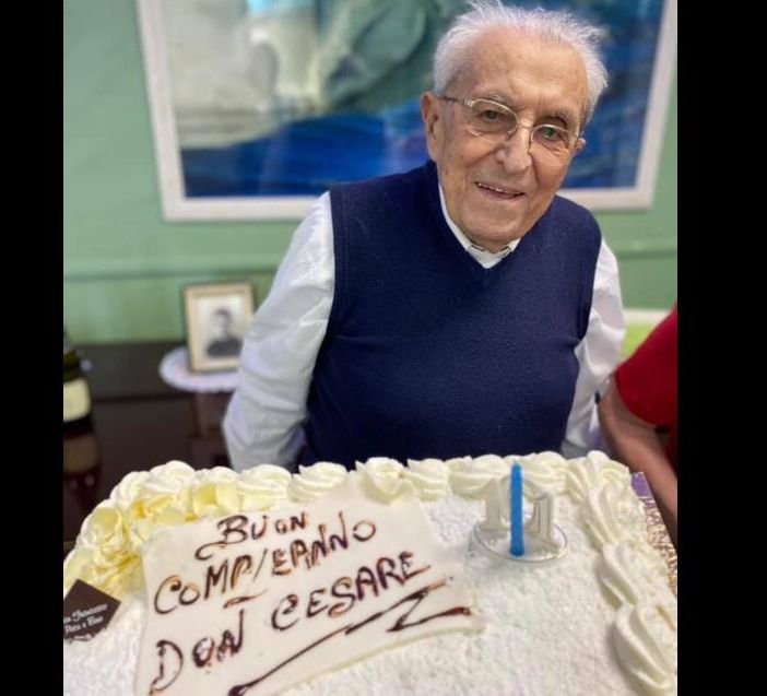 Monsignor Cesare Catella in occasione del suo 101esimo compleanno