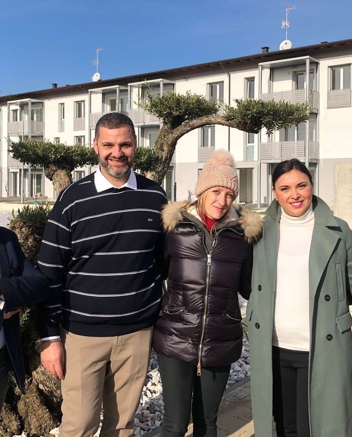 Il team Cassarino di RE/MAX Class Olgiate Olona è a disposizione di chiunque voglia scoprire questi splendidi immobili (servizio a cura di Laura Vignati)