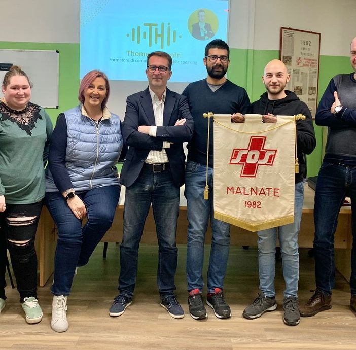 I primi volontari a partecipare al corso di formazione organizzato da SOS MALNATE
