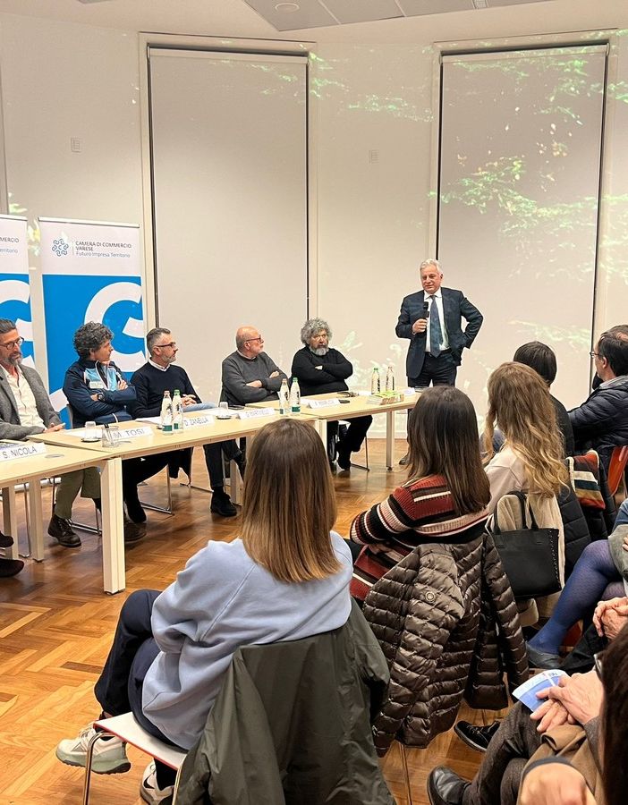 “Varese, Slowly... Into the Wild&quot;: il turismo lento e sostenibile protagonista in Camera di Commercio