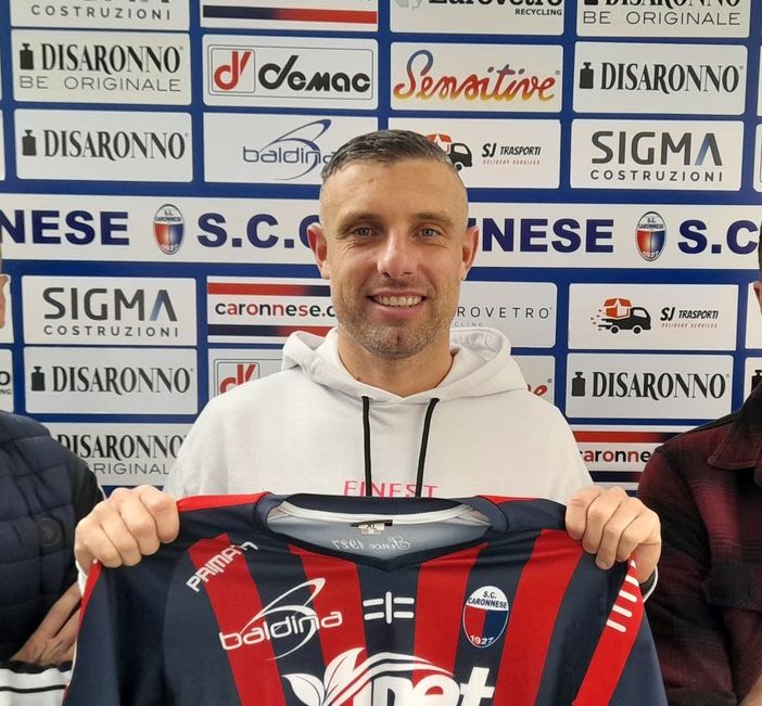 Da sinistra i neo acquisti della Caronnese Braidich, Nossa e Piraccini