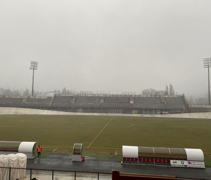 Il giudice chiude il Franco Ossola: Varese a porte chiuse con la Casatese. «Cori discriminatori dei tifosi nei confronti di un calciatore avversario»