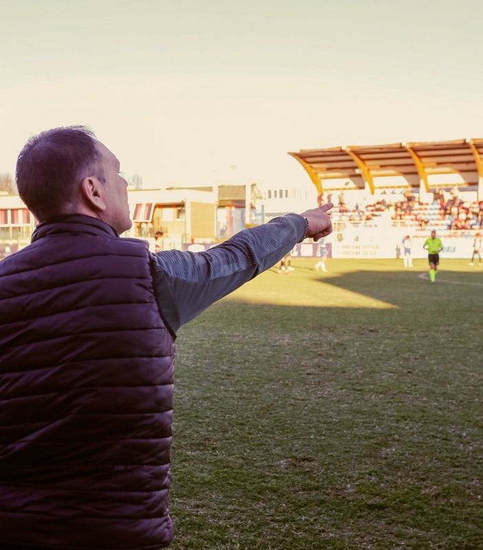 In un mondo del calcio senza bandiere, Spilli lo è: conferma triennale alla Varesina