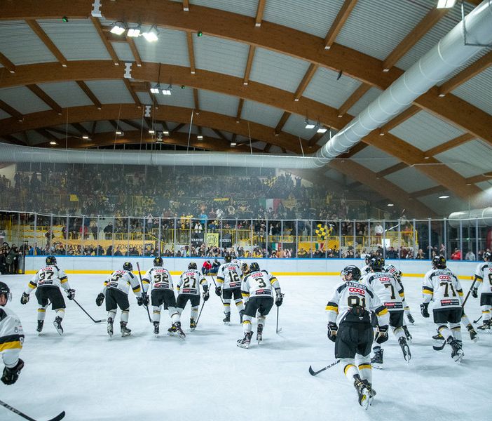 LA BATTAGLIA FINALE. Quegli uomini normali che ogni notte diventano Mastini
