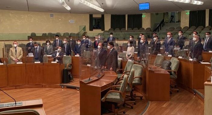Tragedia sul Mottarone, silenzio in Regione e percorso del Giro modificato «per evitare curiosi e morbosità»