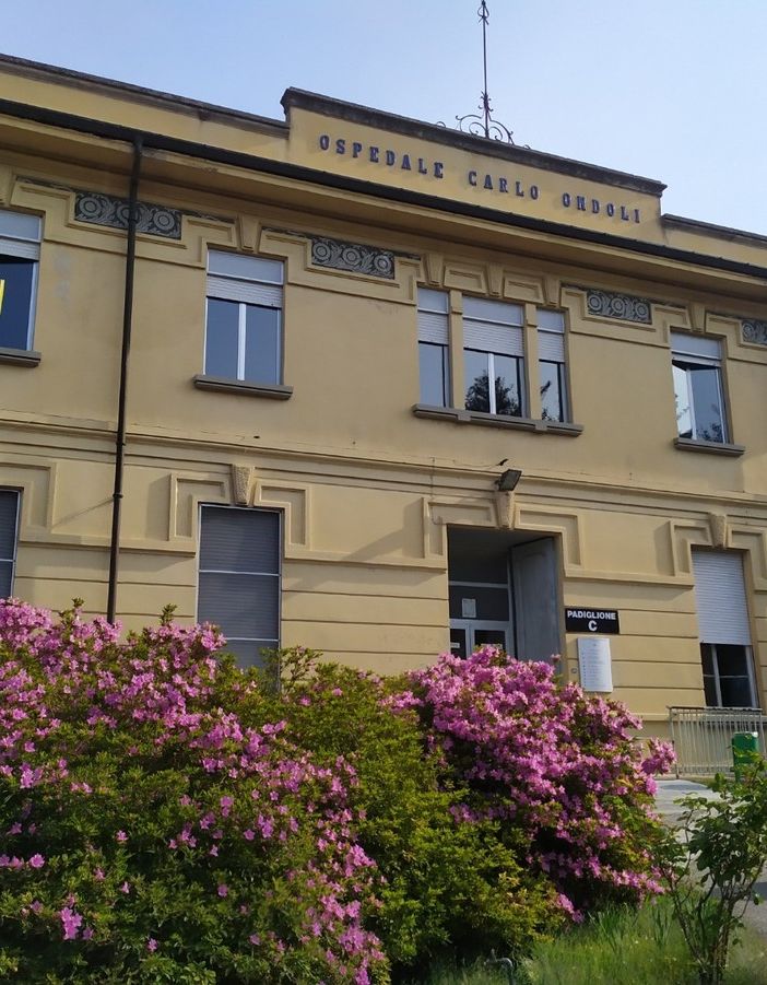 L'ospedale Ondoli di Angera