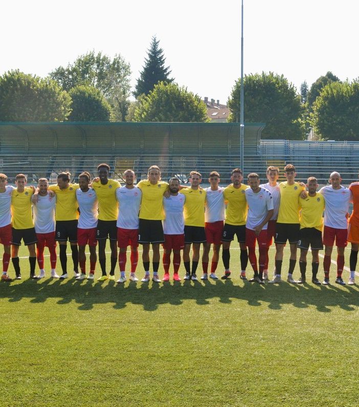 Allenamento congiunto tra Varese e Ispra oggi alle Bustecche (foto Ezio Macchi)