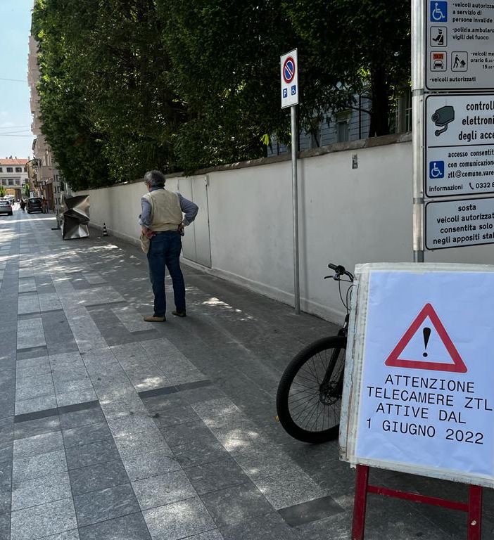 Zona a traffico limitato in via del Cairo: telecamere attive (e multe) dal 1° giugno