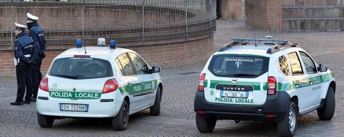 Oltre 7000 interventi della polizia locale a Varese in un anno: sicurezza stradale e lotta al degrado le priorità