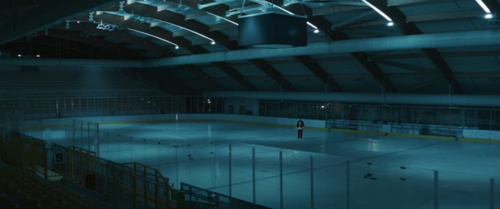 “Ciak si gira” a Varese: l’Acinque Ice Arena nel video del nuovo singolo di Francesco Gabbani