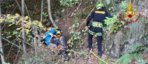 Due cercatori di funghi lombardi soccorsi nei boschi del Verbano Cusio Ossola