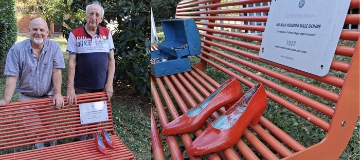 Il grazie di Giada Martucci va a Catone e Carabelli per essersi adoperati a ricreare la scarpetta rossa rubata Il grazie di Giada Martucci va a Catone e Carabelli per essersi adoperati a ricreare la scarpetta rossa rubata