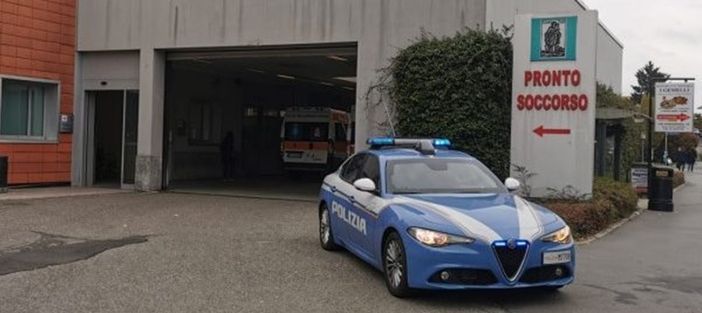 Follia al pronto soccorso del Circolo: aggredisce un'infermiera e prende a testate una guardia giurata, arrestato dalla polizia