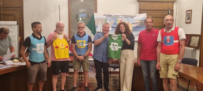 Il sorteggio dei portabandiera dei rioni di Ispra