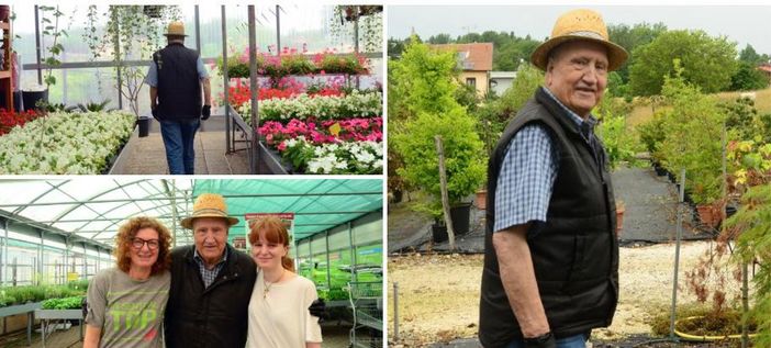 Angelo Pozzi, papà di Renato che gestisce la Floricoltura di via Monte Generoso a Varese, in foto è con Paola, moglie di Renato, e Irene, la nipote. Sotto in gallery si intravedono anche gli ultimi mitici muretti di cemento bassi pieni d’erba datati 1950, i “letturitt” in cui si coltivavano le verdure e i fiori eretti da papà Giovanni al suo arrivo a Bizzozero