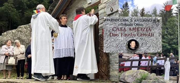 FOTO. Un Amico è per sempre: «Don Fausto, non dimenticheremo mai cosa hai fatto per noi» FOTO. Un Amico è per sempre: «Don Fausto, non dimenticheremo mai cosa hai fatto per noi»