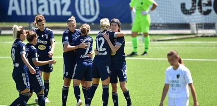 Alle bianconere basterà un punto nelle prossime tre giornate per la matematica certezza di laurearsi (ancora) campionesse d'Italia (foto figc.it)