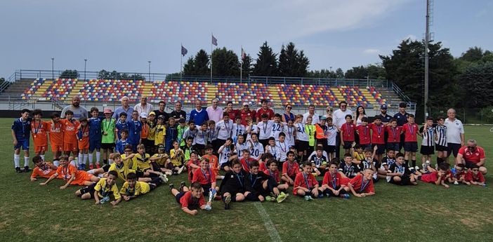 I piccoli presenti ieri al Chinetti per il Memorial Aldo Bet