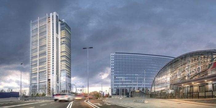 Il grattacielo di Intesa San Paolo a Torino Il grattacielo di Intesa San Paolo a Torino