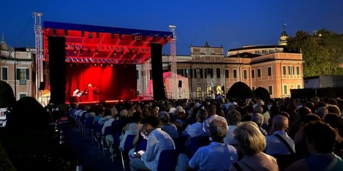 Un fine settimana all'insegna della grande musica sotto le stelle: ai Giardini Estensi due concerti con grandi interpreti