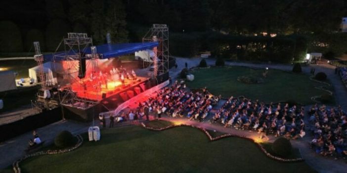Un'immagine del Summer Festival Un'immagine del Summer Festival