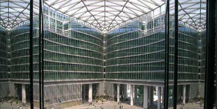 Lombardia: dirottati 120 milioni di fondi europei su tecnologie strategiche Lombardia: dirottati 120 milioni di fondi europei su tecnologie strategiche