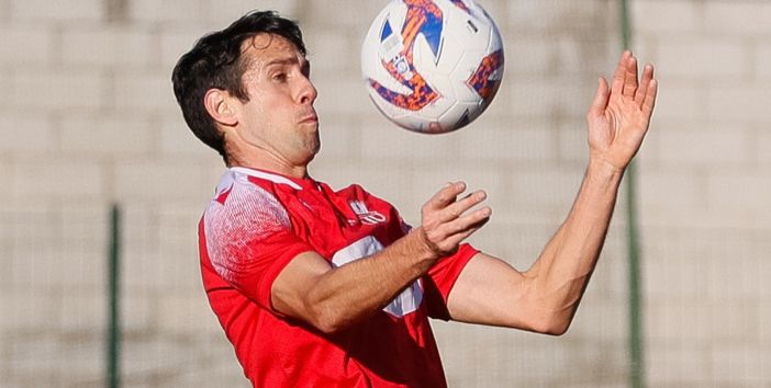 Luca Guidetti, centrocampista che ha appena compiuto 39 anni: per lui 68 presenze con 3 gol e 7 assist alla Varesina Luca Guidetti, centrocampista che ha appena compiuto 39 anni: per lui 68 presenze con 3 gol e 7 assist alla Varesina