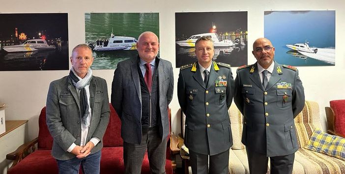 Lago Ceresio: rafforzata la collaborazione tra l'Autorità di Bacino e la Guardia di Finanza. Incontri più serrati per un migliore monitoraggio del territorio