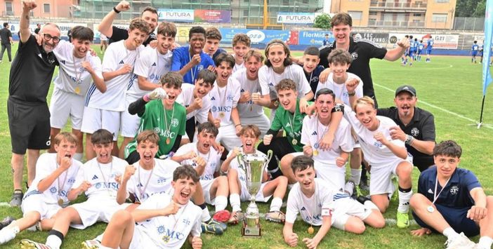 L'Under 14 della Varesina campione regionale dopo il 3-2 all'Aldini L'Under 14 della Varesina campione regionale dopo il 3-2 all'Aldini