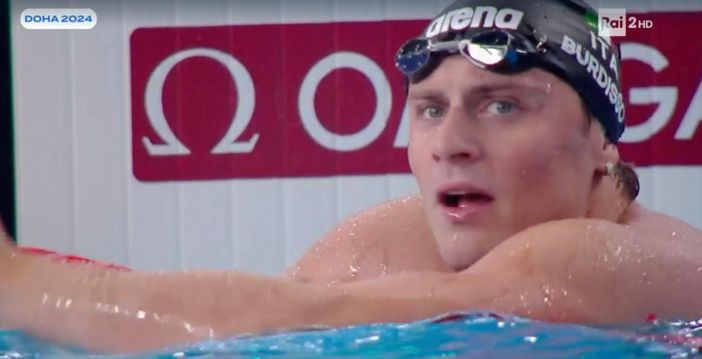 Nicolò Martinenghi, 24 anni, subito dopo la semifinale dei 100 rana ai Mondiali di Doha in Qatar