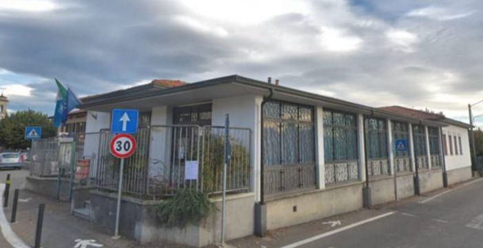 L'ex scuola materna di Rovera a Malnate in una foto dalla pagina Facebook del sindaco