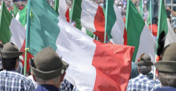 Festa degli alpini tra svago, ricordo e beneficenza Festa degli alpini tra svago, ricordo e beneficenza