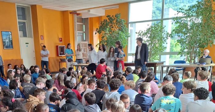 Trionfo matematico per l’IC Monteggia di Laveno: vince in due categorie su tre