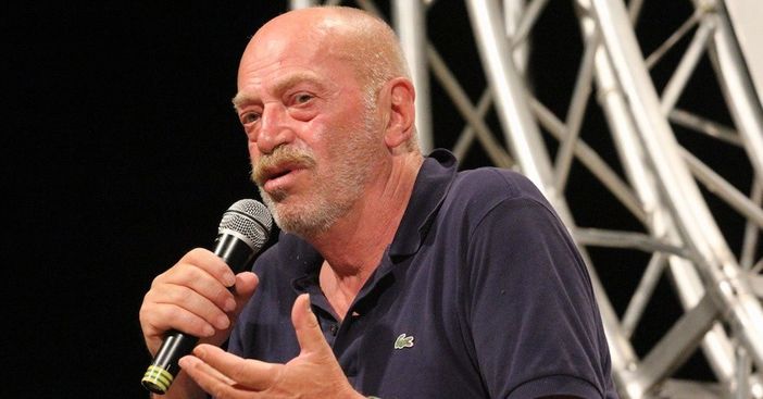 Toni Capuozzo, l’inviato di guerra a Sesto Calende Toni Capuozzo, l’inviato di guerra a Sesto Calende