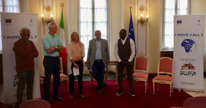 La presentazione della corsa è avvenuta a Palazzo Estense, sede del Comune di Varese La presentazione della corsa è avvenuta a Palazzo Estense, sede del Comune di Varese