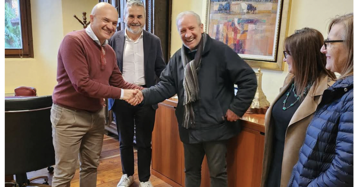 L'omaggio di Besozzo all'indimenticabile parabola lavorativa del "Momo"