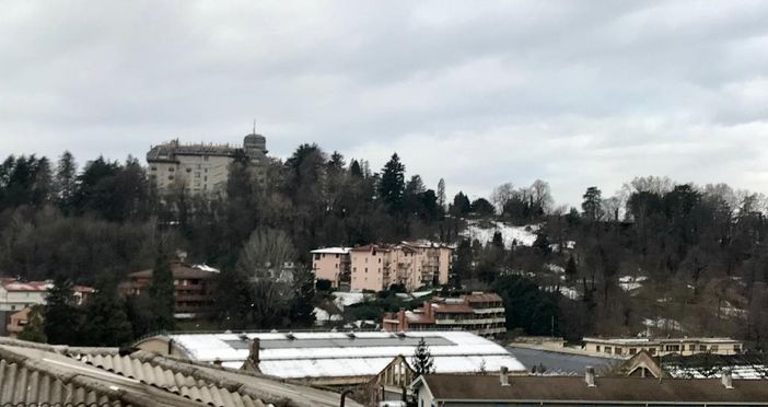 Uno sguardo mattutino su Varese: il cielo si presenta così