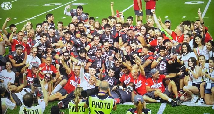 Pochi minuti prima delle 23.30 di sabato 25 giugno: gli Skorpions riportano Varese tra i grandi del football americano dopo 32 anni Pochi minuti prima delle 23.30 di sabato 25 giugno: gli Skorpions riportano Varese tra i grandi del football americano dopo 32 anni