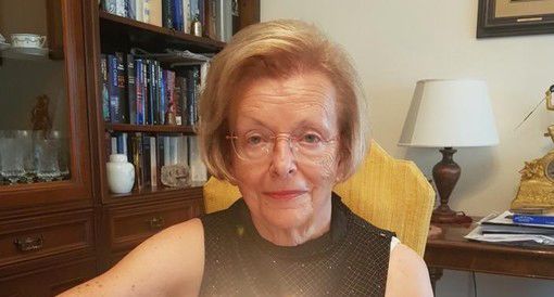 Solbiate dice addio alla sua maestra del cuore