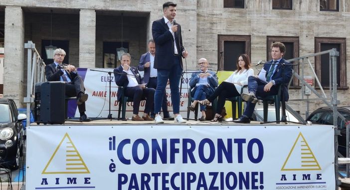 Varese, i candidati sindaci si confrontano sul futuro economico della città: «Senza una visione chiara si rischia di sprecare i fondi del Pnrr» Varese, i candidati sindaci si confrontano sul futuro economico della città: «Senza una visione chiara si rischia di sprecare i fondi del Pnrr»