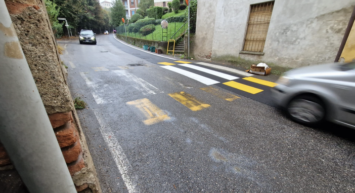 A Tradate strisce pedonali nuove, ma solo a metà