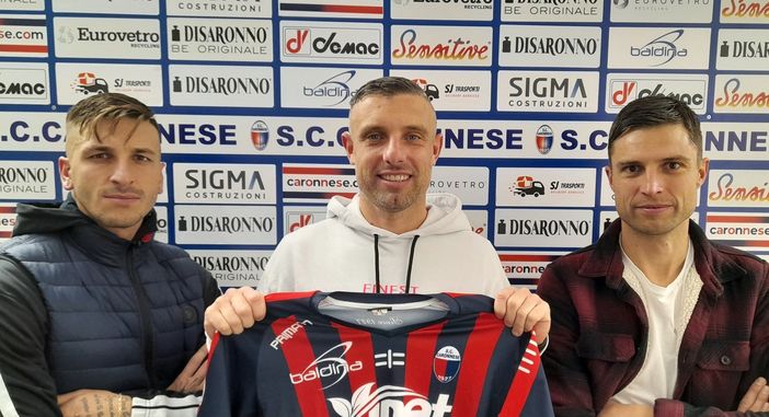 Da sinistra i neo acquisti della Caronnese Braidich, Nossa e Piraccini