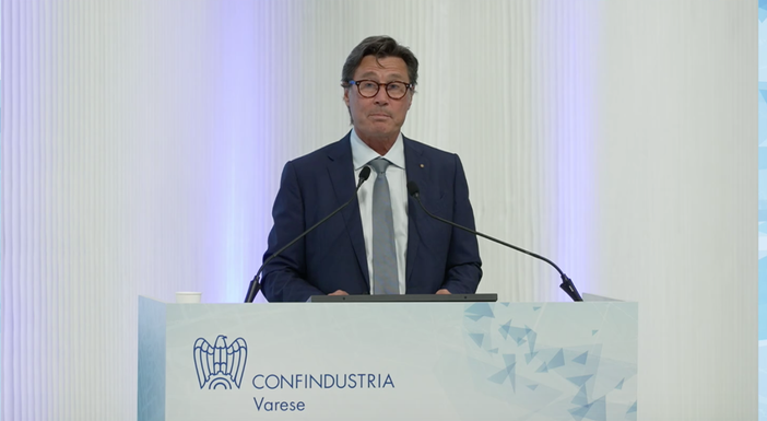 Giovani in fuga dalla provincia: «È come se fossero emigrate Gallarate e Luino insieme. Lo sport ci può aiutare e così la cultura»