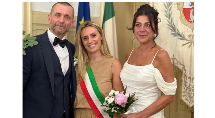 VIDEO. «Bezos a Venezia, Colombo a Gallarate». Nozze da favola tra Palazzo Borghi e ricevimento country chic VIDEO. «Bezos a Venezia, Colombo a Gallarate». Nozze da favola tra Palazzo Borghi e ricevimento country chic