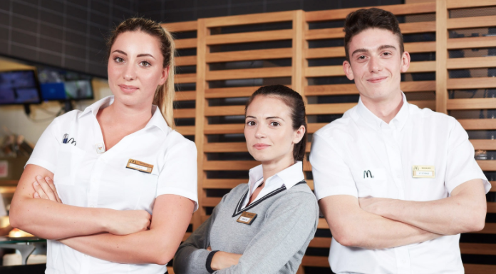 TROVALAVORO. I McDonald’s di Varese, Malnate, Solbiate Arno e Induno Olona sono alla ricerca di personale: ecco come candidarsi