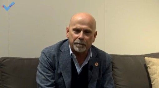 Carignola (Pd) a Zanzi: «Mai visto un vicesindaco che corre da sindaco sfidando il primo cittadino con cui lavora quotidianamente»