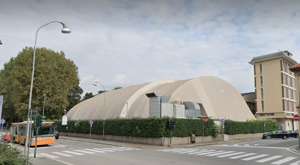 Irruzione al Palariosto e rapina ai danni di due quattordicenni: quattro minorenni denunciati dalla polizia Irruzione al Palariosto e rapina ai danni di due quattordicenni: quattro minorenni denunciati dalla polizia