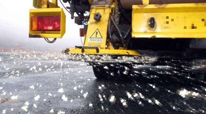 Possibili nevicate da stanotte anche a Varese? Il Comune "sala" le strade